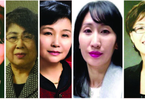 28회 에페포도 문학상 수상자: 왼쪽부터 이송희 시인, 이용자 시인, 김명수 수필가, 신인문학상 수상자 임지영 시인, 정한나 시인, 작품집 출판 기념집과 시상식은 2025년 에피포도 창립 30주년을 기념해서 열리게 된다. 