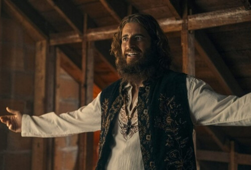 영화 \\'예수 혁명\\'(Jesus Revolution)\\'의 주인공 로니 프리스비 역을 맡은 조나단 루미.(사진출처=Jesus Revolution)